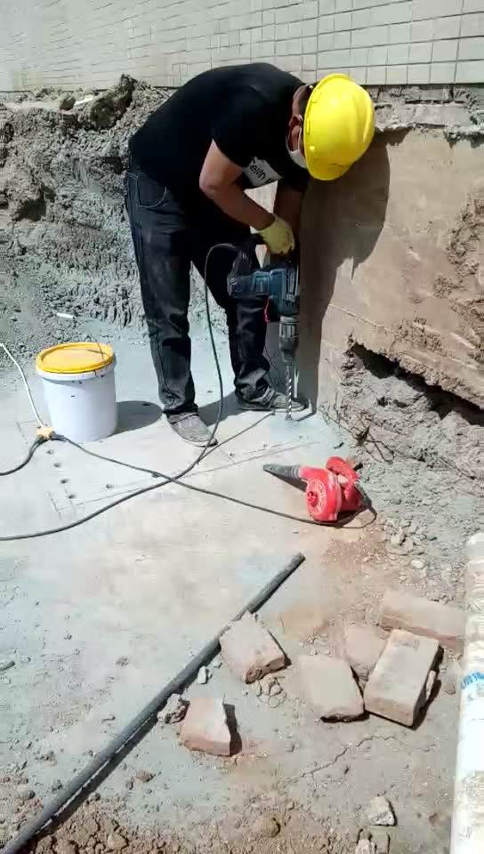 梧州新旧混凝土植筋连接加固